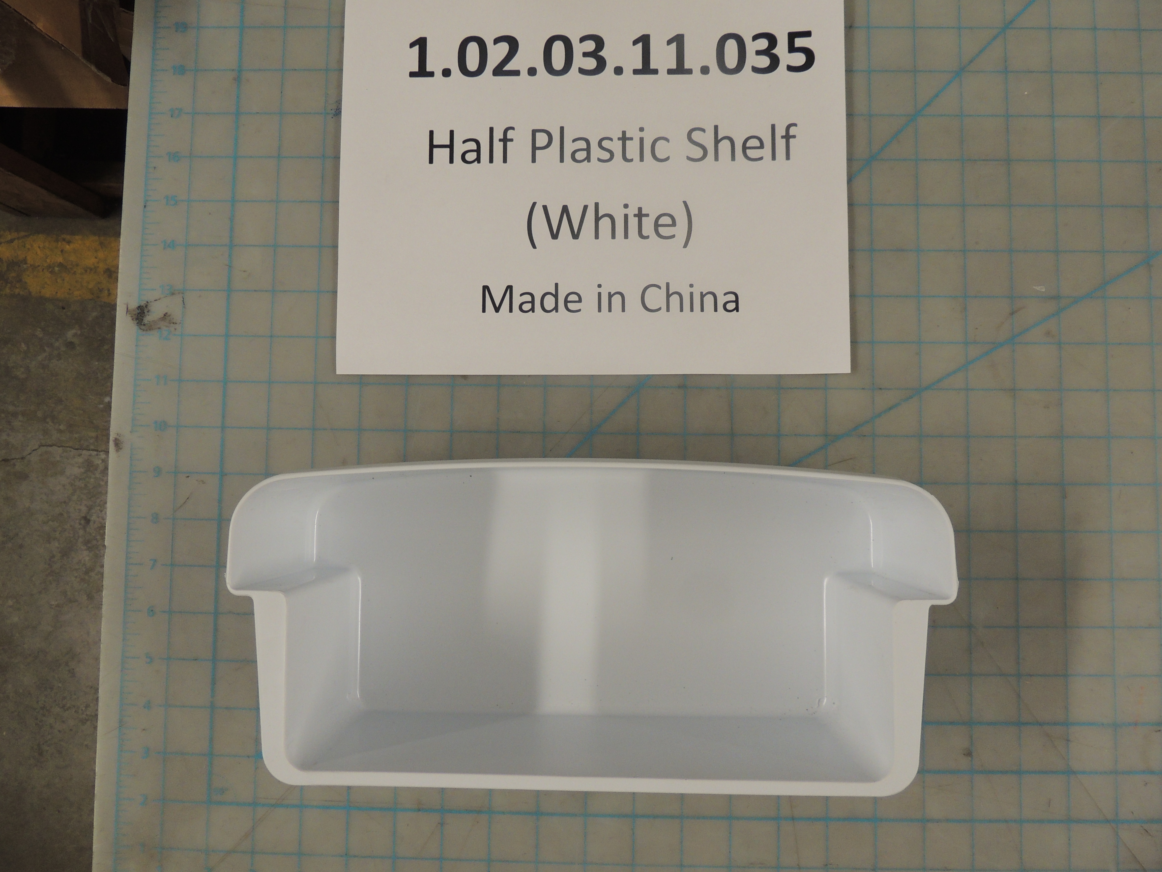 Half Plastic Shelf (White)